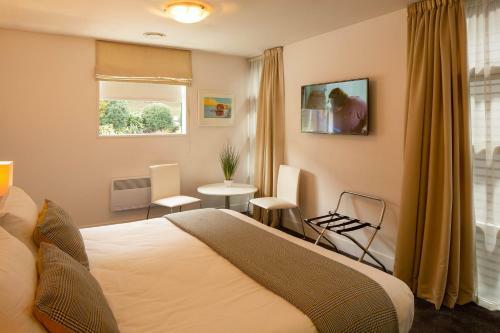 Apartamentos Qs Marina