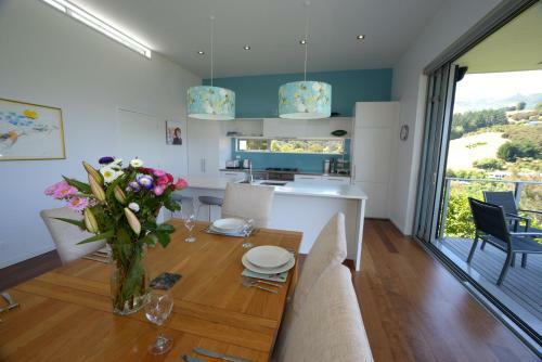 Akaroa Delight - Akaroa Holiday Home