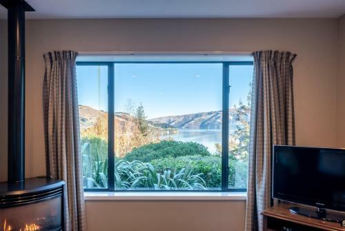 Fantail Cottage - Akaroa Holiday Home