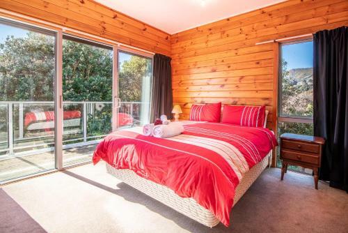 Akaroa Escape - Akaroa Holiday Home