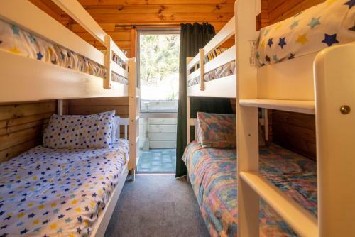 Akaroa Escape - Akaroa Holiday Home
