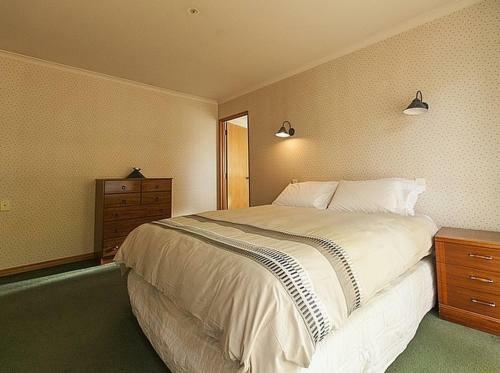 Tranquil Tipperary - Arrowtown Holiday Home