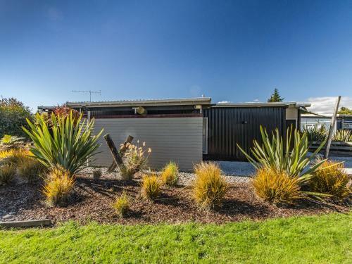 Snowmass Spa Escape - Ohakune Holiday Home