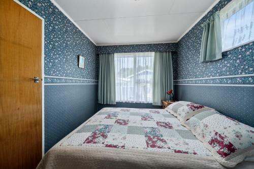 Serengeti On East - Greytown Holiday Home