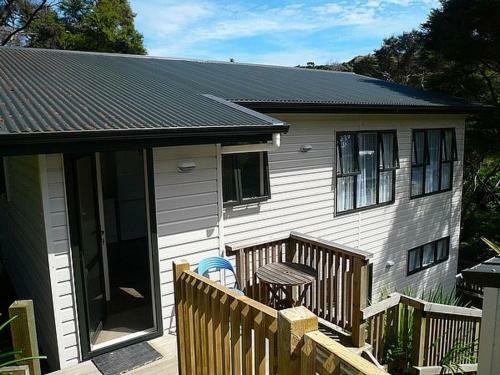 Little Oneroa - Little Oneroa Holiday Home