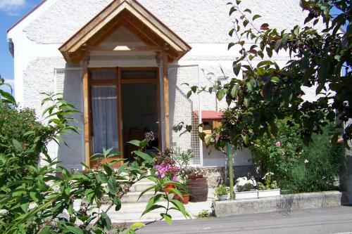 Hostal Also-kuti Vendeghaz