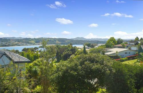 Serene At Snells - Snells Beach Bach