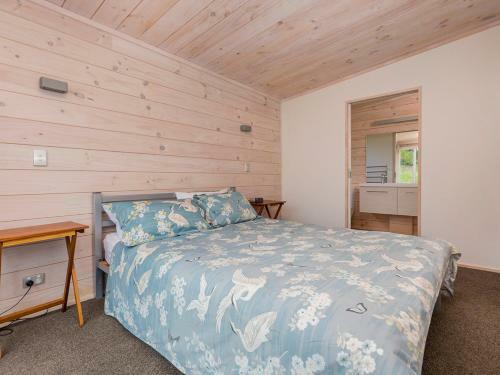 Beachfront Escape - Snells Beach Holiday Home