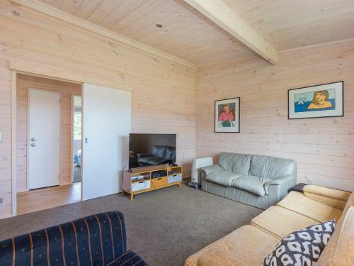 Beachfront Escape - Snells Beach Holiday Home