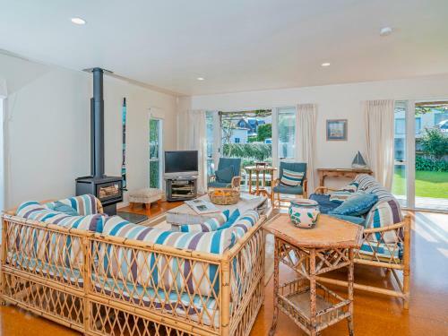 Sans Souci - Hahei Holiday Home