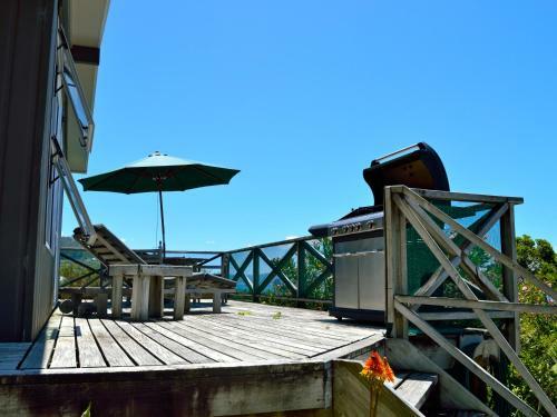 Campbell Lodge - Hahei Holiday Home