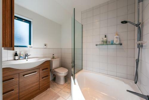 Sol Vista - Waiheke Holiday Home