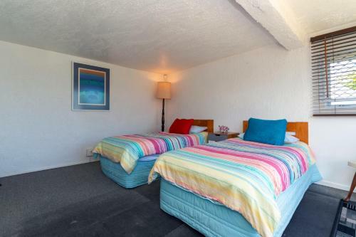 Beachfront Bliss - Coopers Beach Holiday Home