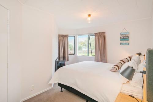 Octagon Outlook - Matarangi Holiday Home