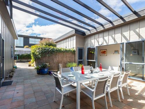 Golden Sands - Omaha Holiday Home