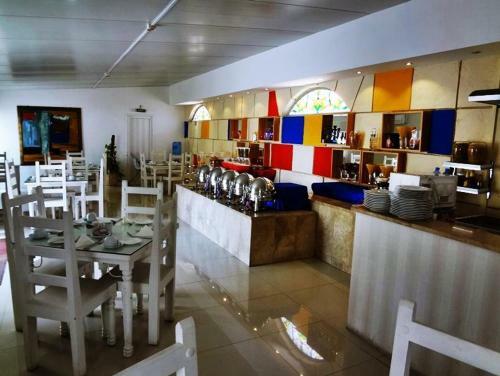 Bed & Breakfast Safari Village
