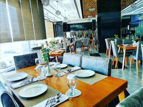 Hotel Parkside Plaza Muscat