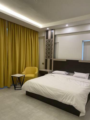 ???? ????? Al-falak Hotel