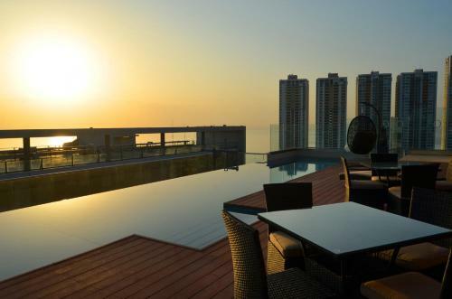 Apartamento Quartierhomesuites Modern Condo