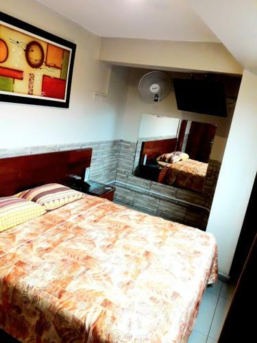 Hotel Dia Y Noche
