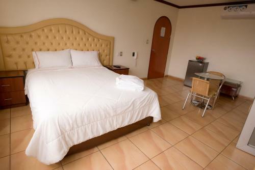 Hotel Wayra