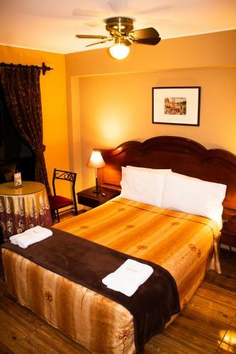 Solis Dies Hotel