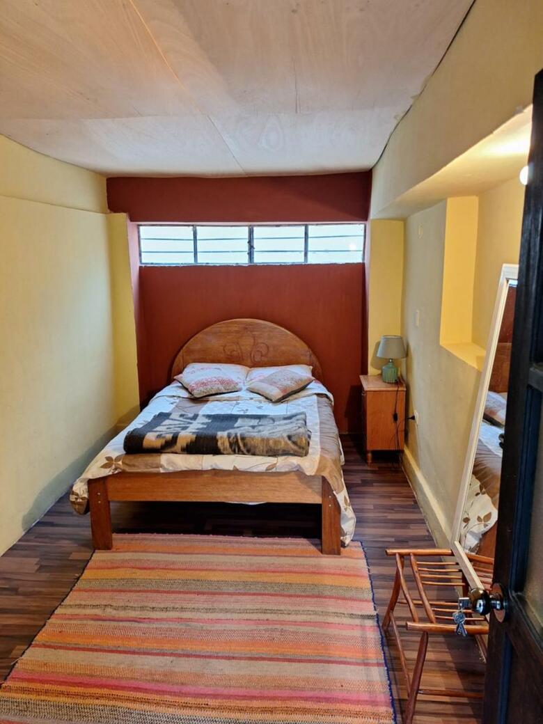 B&B Sun Gate