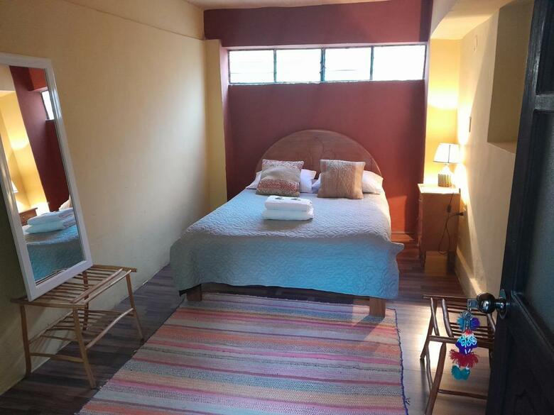 B&B Sun Gate