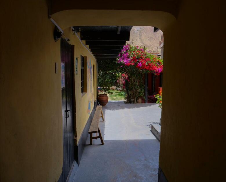 B&B Sun Gate