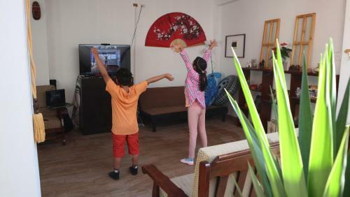 Bed & Breakfast Lunawasi Caf� Hospedaje
