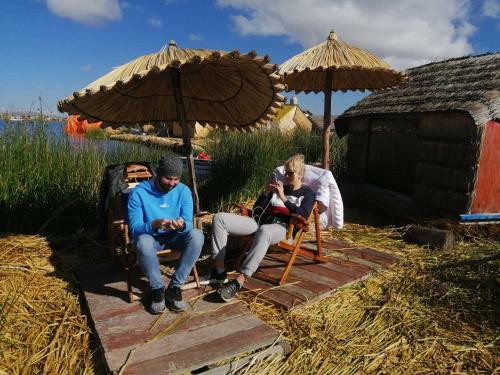Hotel Urosfood & Titiqaqa Lodge