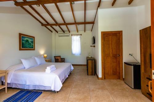 Hotel Bungalows & Suites Punta Camar�n