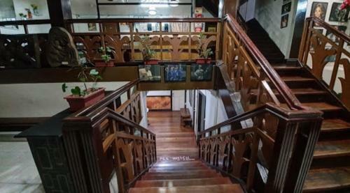 Oyo 734 Baden Powell Hotel