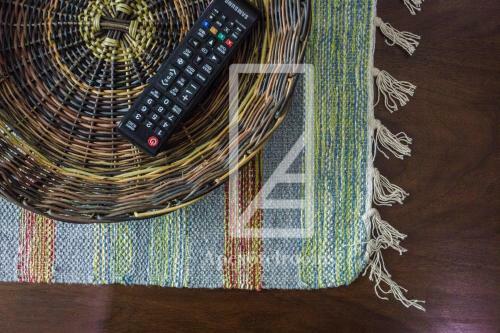 Amazing Apartment Posh Ayala Best Secure Spacious