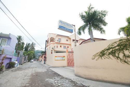 Hotel Reddoorz @ Solemar Pansol Calamba