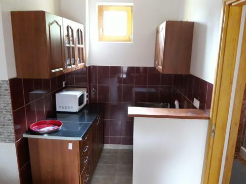 Zanati Apartmannh�z