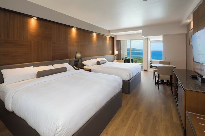 Hotel Onward Beach Resort