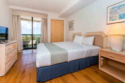 Hotel Alupang Beach Tower