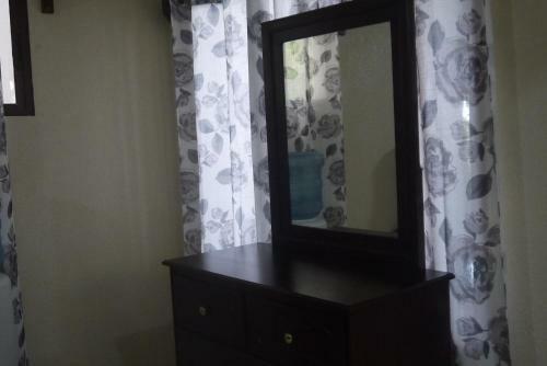 Hotel Fosters West Bay Resort