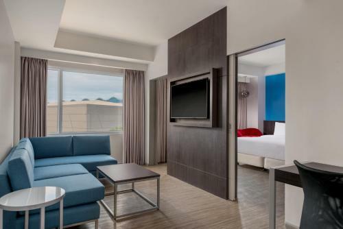 Hotel Park Inn By Radisson Iloilo