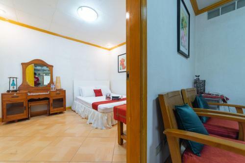 Hotel Reddoorz @ Arimbay Legazpi City