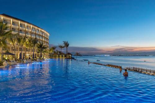 Hotel Dusit Thani Mactan Cebu Resort