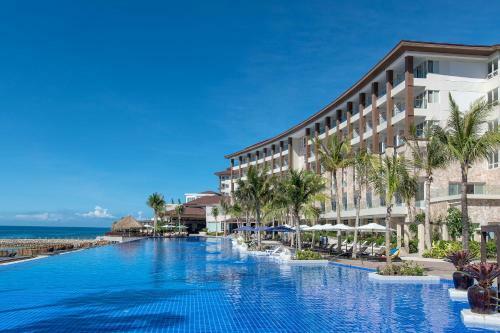 Hotel Dusit Thani Mactan Cebu Resort