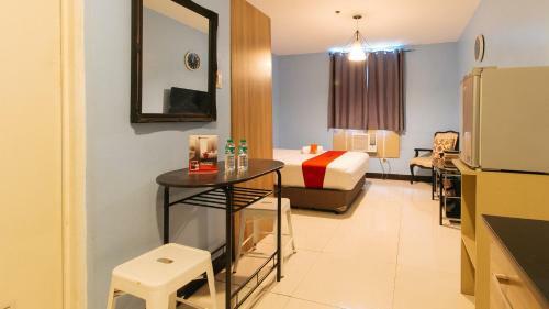 Hotel Reddoorz Plus @ Kamuning Quezon City