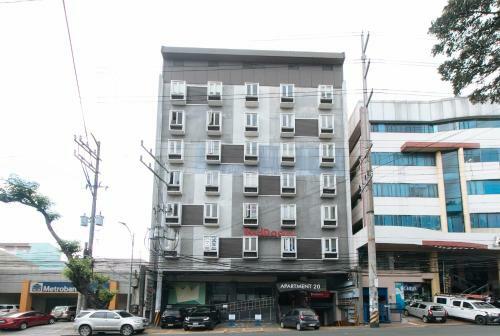 Hotel Reddoorz Plus @ Kamuning Quezon City