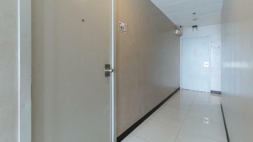 Hotel Reddoorz Plus @ Kamuning Quezon City
