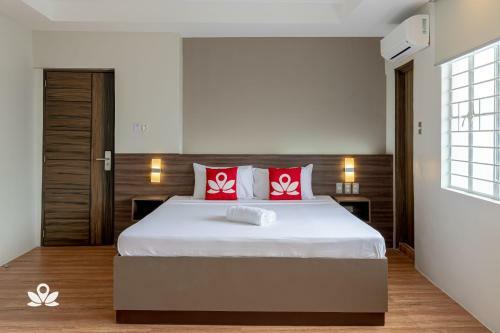 Hotel Zen Rooms V Plaza Manila
