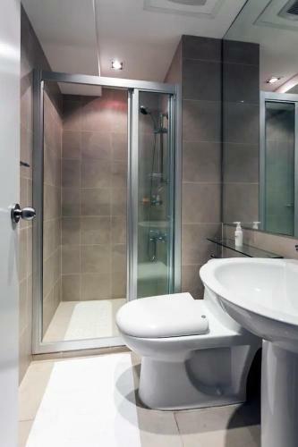 Aparthotel Bayhomes Knightsbridge Serviced Residences