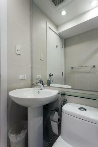 Aparthotel Bayhomes Knightsbridge Serviced Residences
