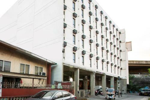 Hotel Oyo 518 Mytown Amsterdam